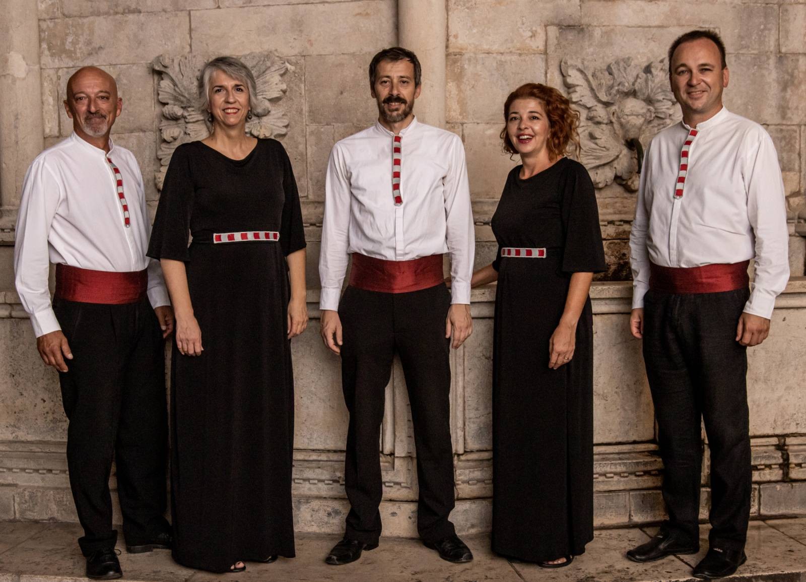 U organizaciji Turističke zajednice grada Dubrovnika i Grada Dubrovnika, od 6. do 12. srpnja nastavlja se program kulturno-glazbenih manifestacija „Ulicama našeg Grada“ te „Ljetne priredbe u turističkim mjestima“